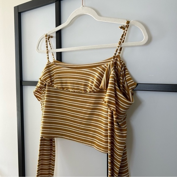 [L] Forever 21 Golden Mustard Yellow & White Striped Long Sleeve Crop Top - Picture 5 of 9